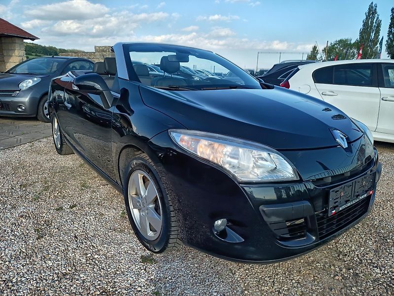Renault Mégane (2011) Kabroušek 1.4 96kw - fotka 6 z 53