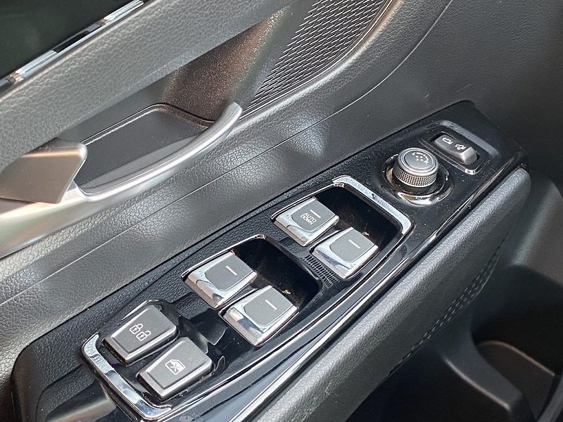 SsangYong Korando 1.5T-GDi, ČR-1m, Style, 4x4 - fotka 26 z 28