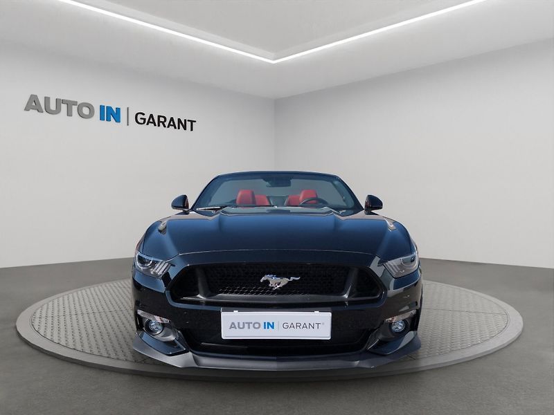 Ford Mustang (2017) Convertible GT 5.0 V8 310kW, Č - fotka 2 z 30