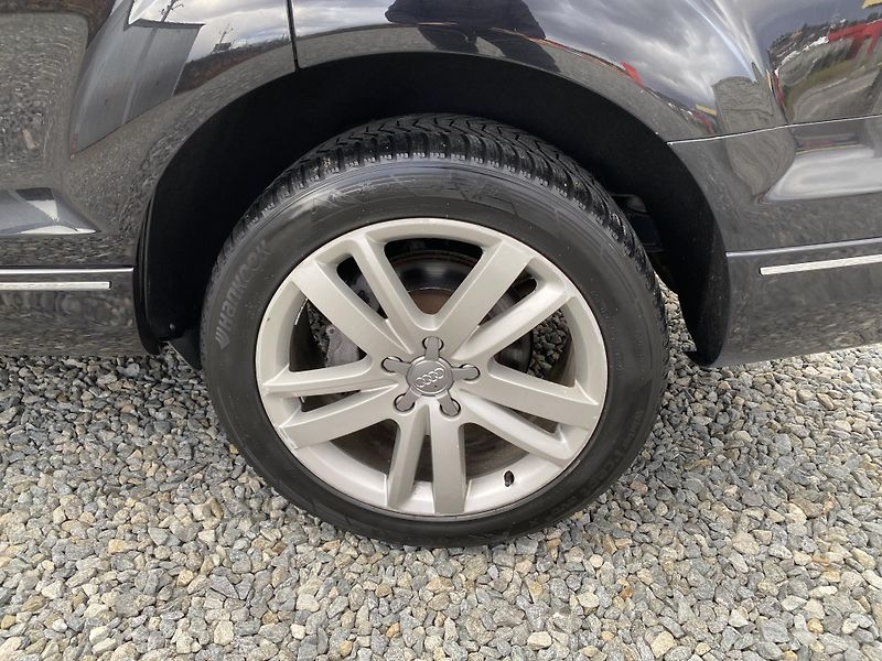 Audi Q7 3.0TDi 4x4 240PS FL 8Q SLINE!! - fotka 36 z 156