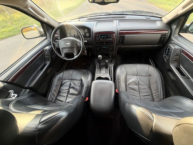 Jeep Grand Cherokee 2,7 CRDi 4X4 TZ -3360 Kg - fotka 10 z 18