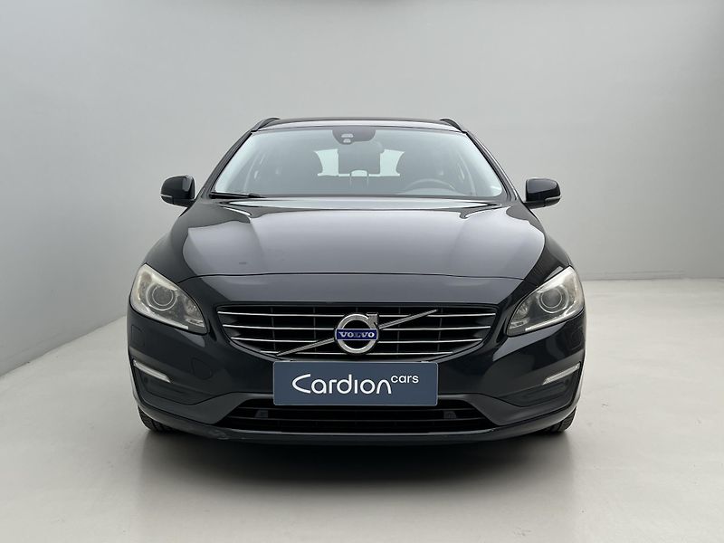 Volvo V60 D3 MOMENTUM AUT  - fotka 13 z 36