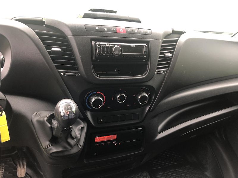 Iveco Daily (2019) 70C18 4x4 off-road , 4x4 !!! - fotka 14 z 16