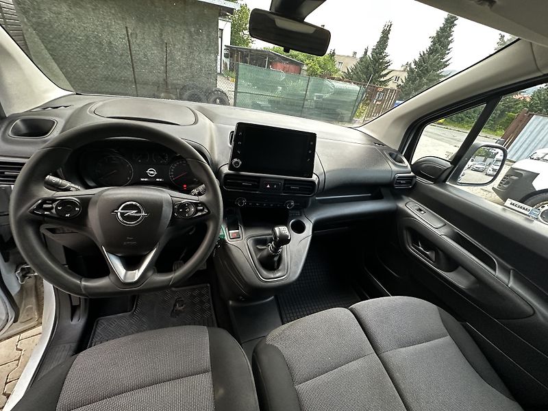 Opel Combo VAN-1.5CDTi-75KW-L2H1-KLIMA- - fotka 9 z 17