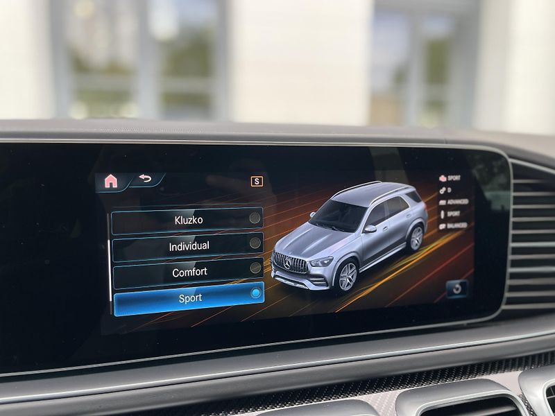 Mercedes-Benz GLE 53 AMG 4Matic+ - fotka 49 z 53