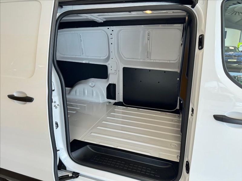 Opel Vivaro (2024) 2.0 Van L2H1 2.0 CDTi 106kW MT - fotka 7 z 7
