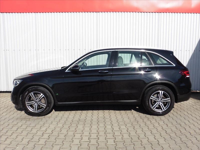 Mercedes-Benz GLC 220d 4Matic - fotka 5 z 24