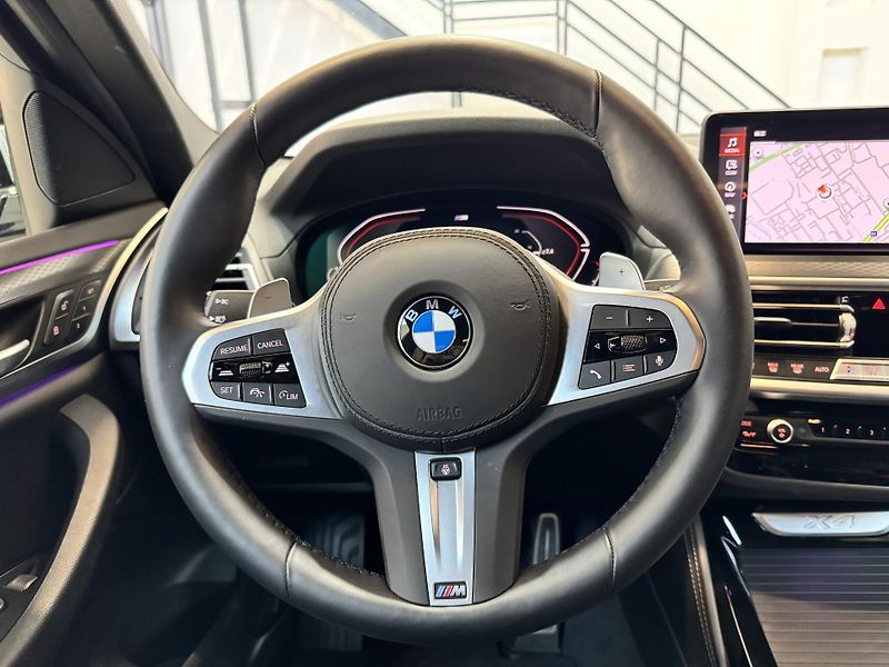 BMW X4 (2024) BMW X4 xDrive20d mHEV A/T - fotka 8 z 15