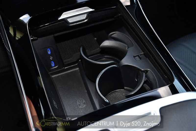 Mercedes-Benz EQE 350 4-MATIC PREMIUM PLUS - fotka 40 z 62