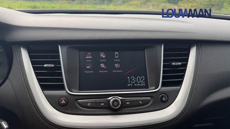 Opel Grandland X 1.2T INOVATION - fotka 10 z 25