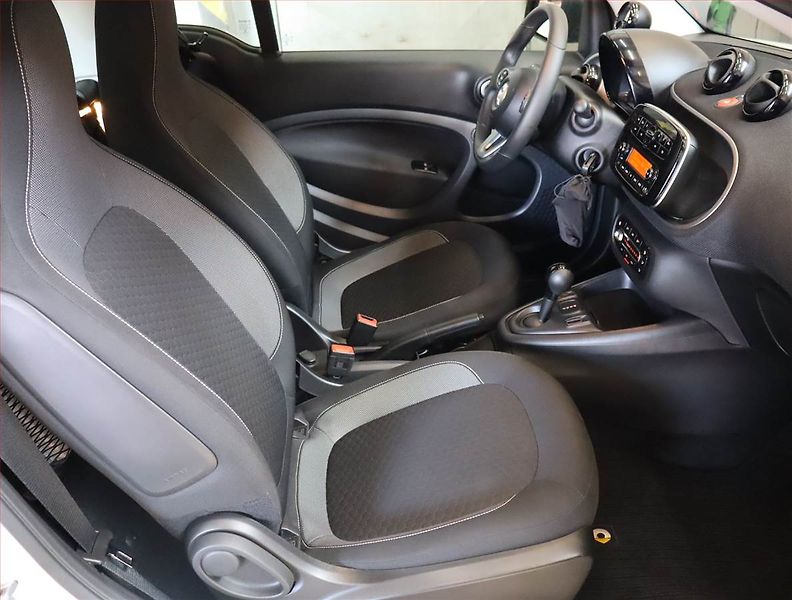 Smart Fortwo (2022) electric drive, SoH 96% - fotka 9 z 22