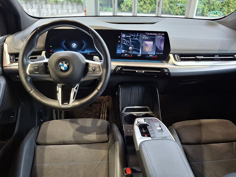 BMW Řada 2 218D Active Tourer M-Sport - fotka 10 z 25