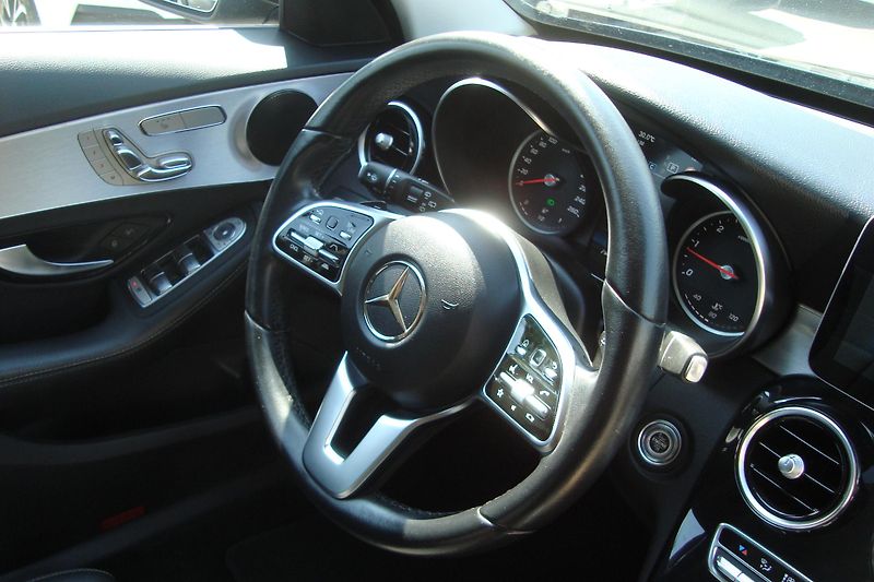 Mercedes-Benz Třídy C (2021) 220D,143kW, Exclusivce,S.kniha - fotka 57 z 92