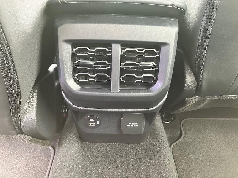 Ford Ranger (2026) Platinum, Dvojkabina, 3.0 EcoB - fotka 27 z 37