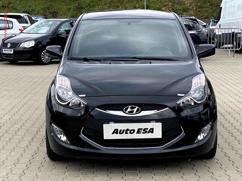 Hyundai ix20 (2014) 1.6CVVT, 1.maj,ČR, AC, park - fotka 2 z 15