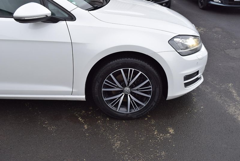 Volkswagen Golf Variant (2016) 1.4TSI 92kw CLBMT BMT PAN TAŽ - fotka 6 z 49