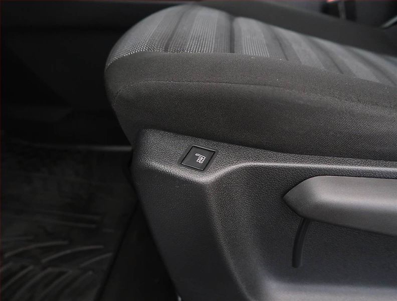Opel Combo (2019) Enjoy 1.2 Turbo, 7Míst, 1Maj - fotka 20 z 22