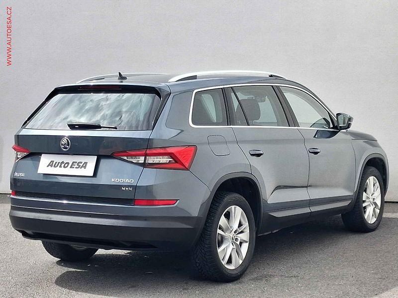Škoda Kodiaq (2018) 2.0 TDi 4x4, ČR, Style, DSG - fotka 4 z 22