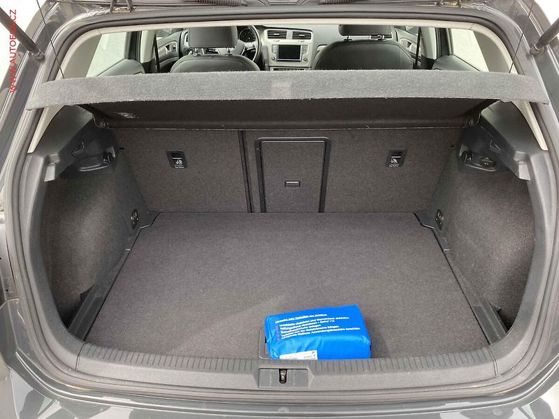 Volkswagen Golf (2017) 1.2 TSi, Comfortline, bixen - fotka 7 z 17