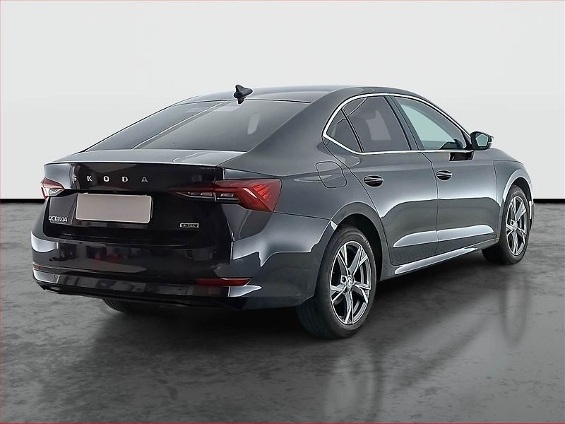 Škoda Octavia (2021) 1.5 TSI e-tec, Automat - fotka 5 z 20