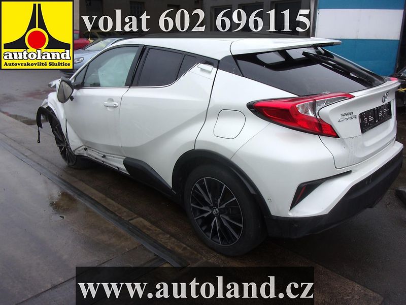 Toyota C-HR (2018) VOLAT 602 696115 - fotka 3 z 8
