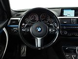 BMW Řada 3 320d xDrive Limousine - náhled 13