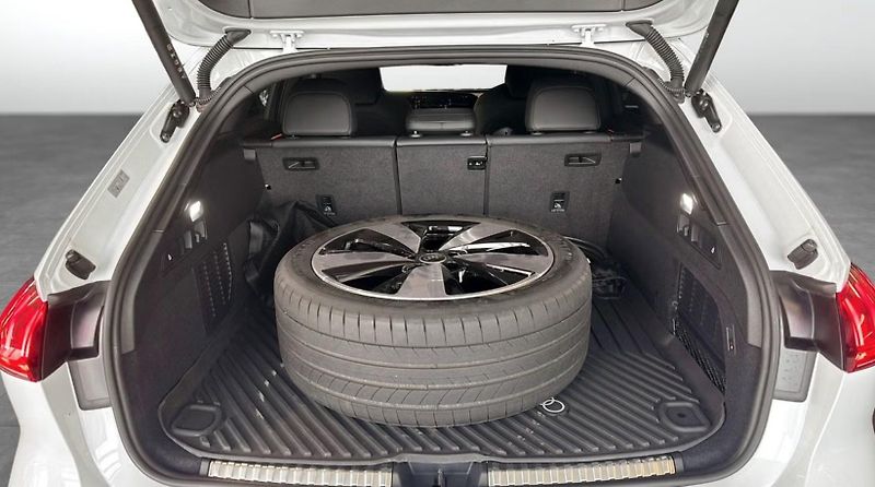 Audi A5 Avant 2.0 e-hybrid Q S-Line - fotka 13 z 14