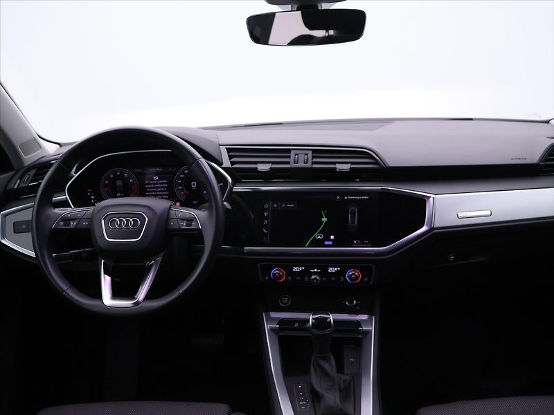 Audi Q3 1,5 35 TFSI S tronic S line CZ - fotka 29 z 36