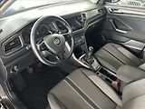 Volkswagen T-Roc 1,5   TSI 110kW,STYLE,TAŽNÉ - náhled 7