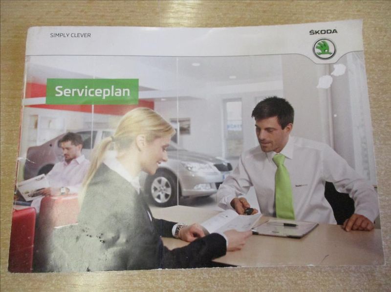 Škoda Yeti 1,4 TSI, servis, xenon, 1.maj, - fotka 20 z 30