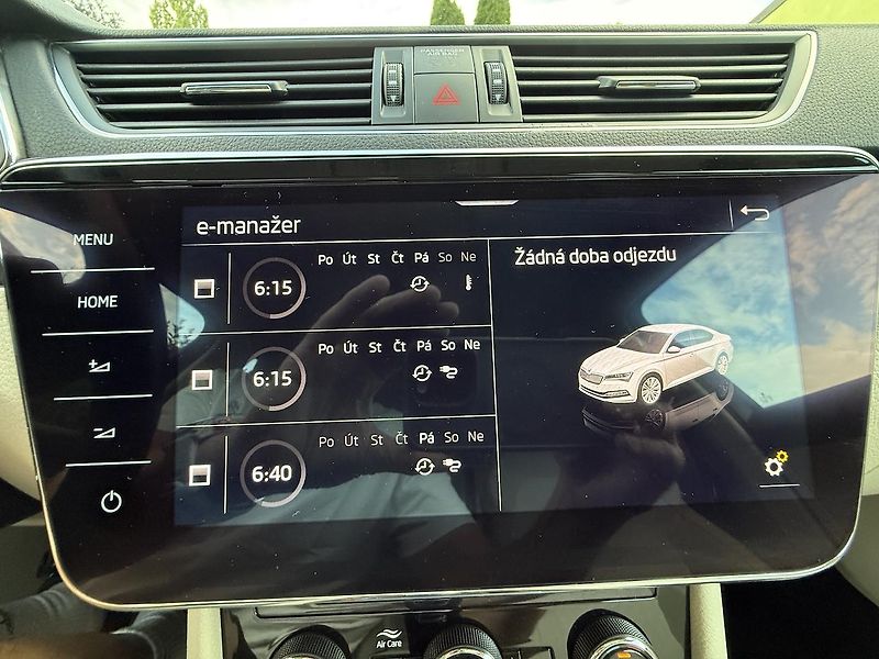 Škoda Superb (2022) iV 1,4TSi 160kW STYLE DCC TAŽN - fotka 24 z 26