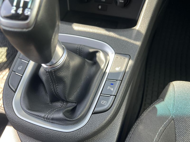 Hyundai i30 (2020) - fotka 29 z 44