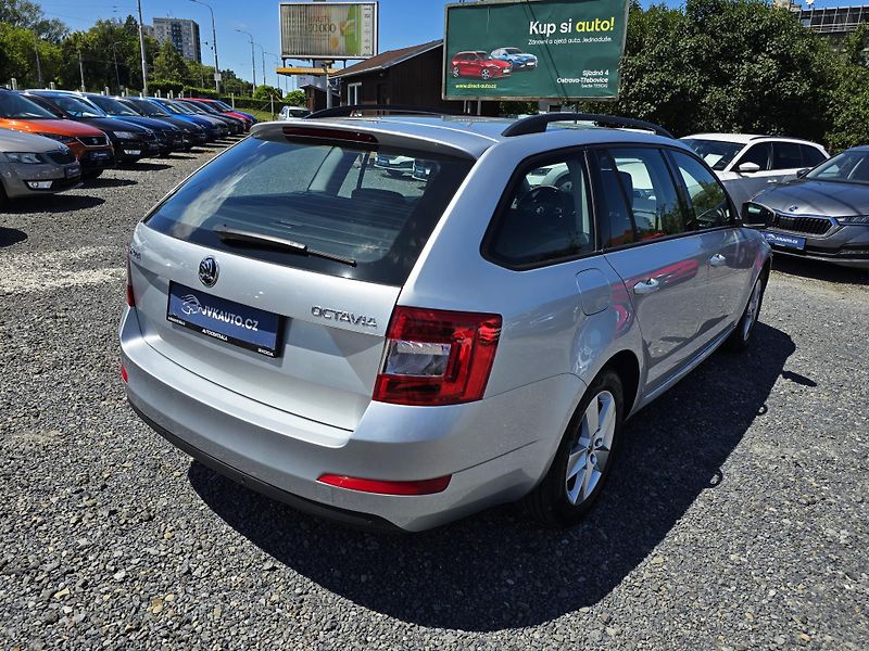 Škoda Octavia 1.2 TSI BOHATÁ VÝBAVA 66Tis Km - fotka 4 z 24