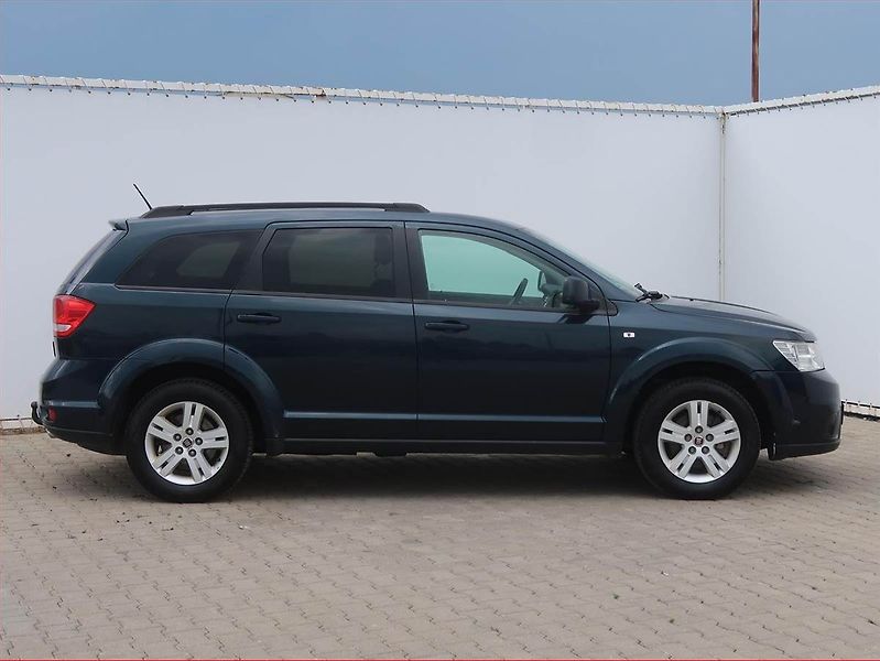 Fiat Freemont (2015) 2.0 MultiJet, 4X4, Automat - fotka 6 z 18