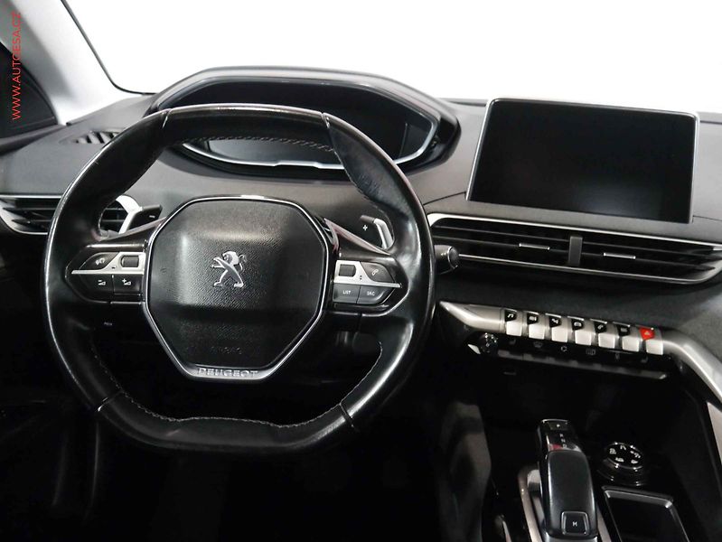 Peugeot 3008 (2017) 1.6 HDi, 2.maj,ČR, AC, temp - fotka 11 z 24