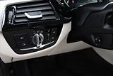 BMW Řada 5 540i xDrive 250kW LUXURY ČR - náhled 34