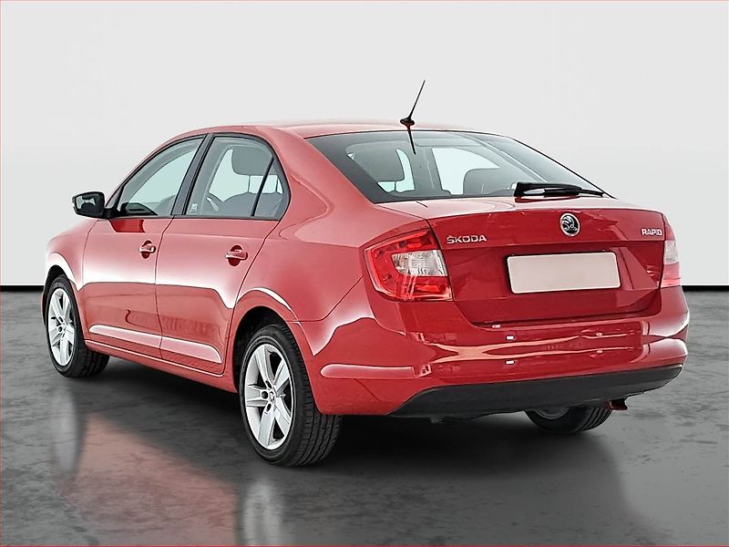 Škoda Rapid (2017) Ambition 1.2 TSI, Serv.kniha - fotka 4 z 15