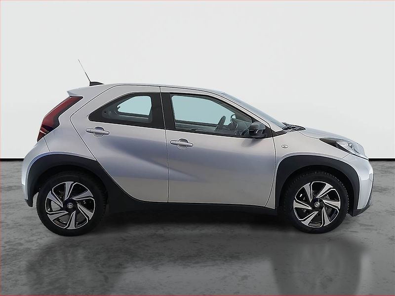 Toyota Aygo (2023) 1.0, Automat, Serv.kniha - fotka 6 z 15