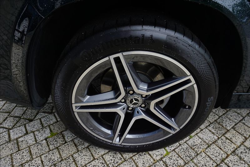 Mercedes-Benz GLS 2,9 350d 4M,AMG,CZ,1.majitel - fotka 7 z 32