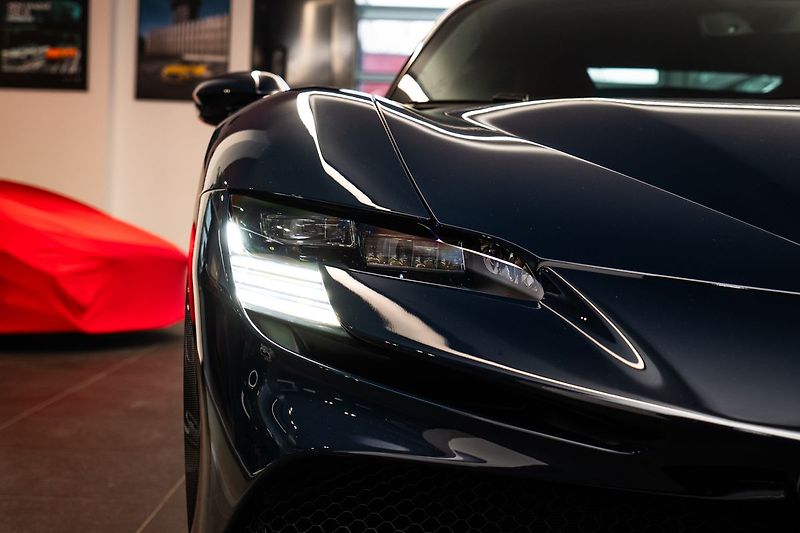 Ferrari SF90 Asseto Fiorano Karbo/JBL - fotka 22 z 26
