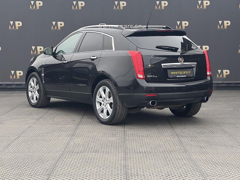 Cadillac SRX (2011) 3.0 V6 AWG Elegance, LPG, PANO - fotka 7 z 49