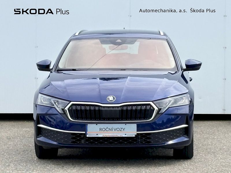 Škoda Octavia (2025) Combi DSG  1.5 TSI M-HEV /  11 - fotka 4 z 30