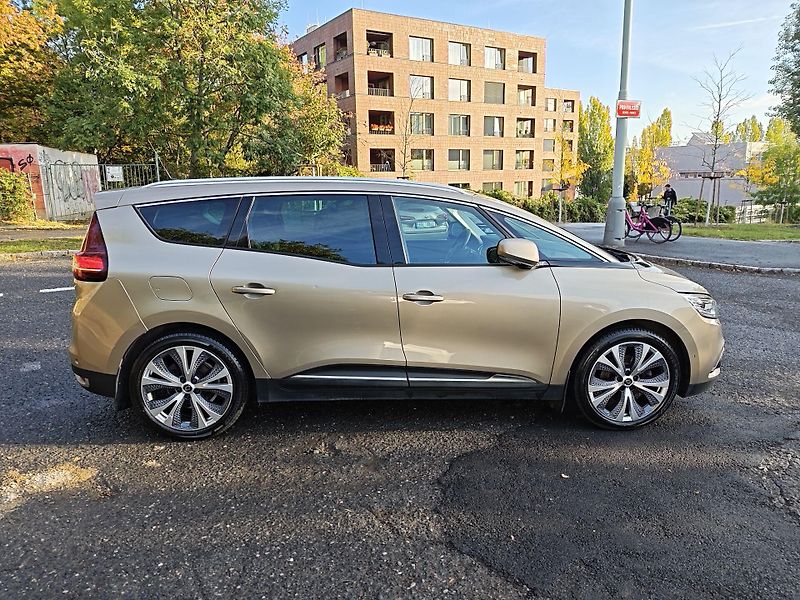 Renault Grand Scénic (2020) audio Böse - fotka 5 z 13