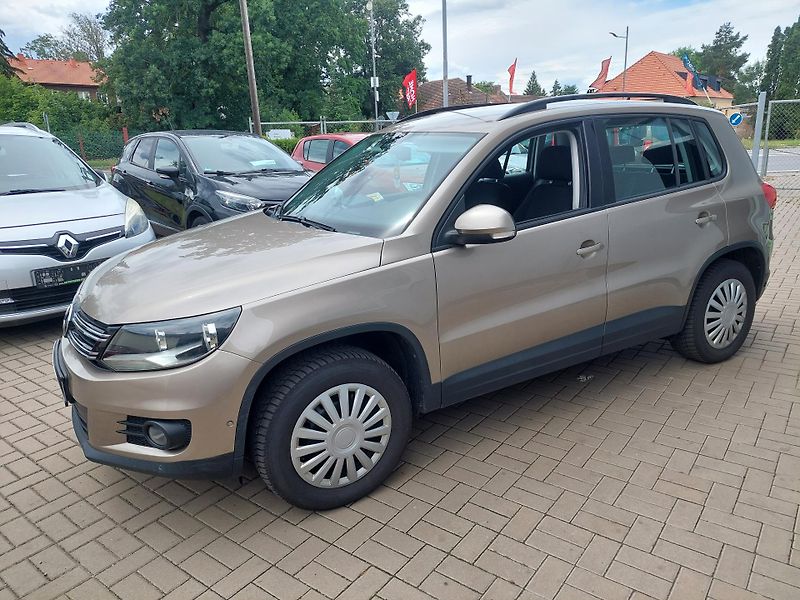 Volkswagen Tiguan (2014) Trend 2.0TDi 81kW - fotka 2 z 32
