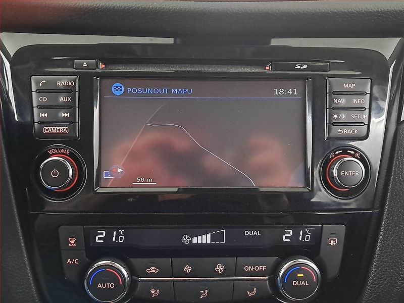 Nissan Qashqai (2016) 1.2 DIG-T, Serv.kniha, Navi - fotka 13 z 17