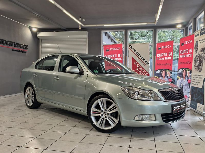 Škoda Octavia 1.4 TSi 90kW DSG PDC, TEMPOMAT - fotka 1 z 22