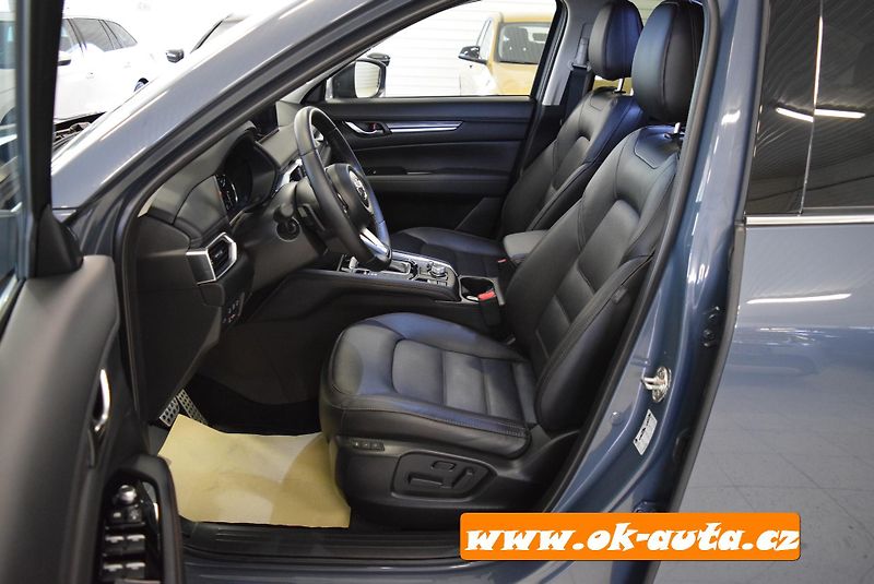 Mazda CX-5 2.2 D EXCLUSIVE-LINE 2024 - fotka 13 z 68