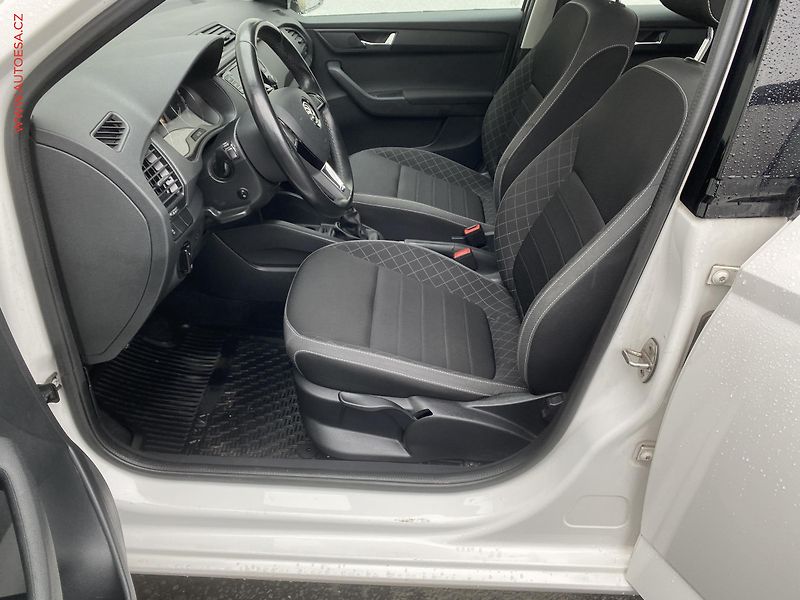 Škoda Fabia (2020) 1.0 TSi, 2.maj,ČR, Ambition - fotka 9 z 17