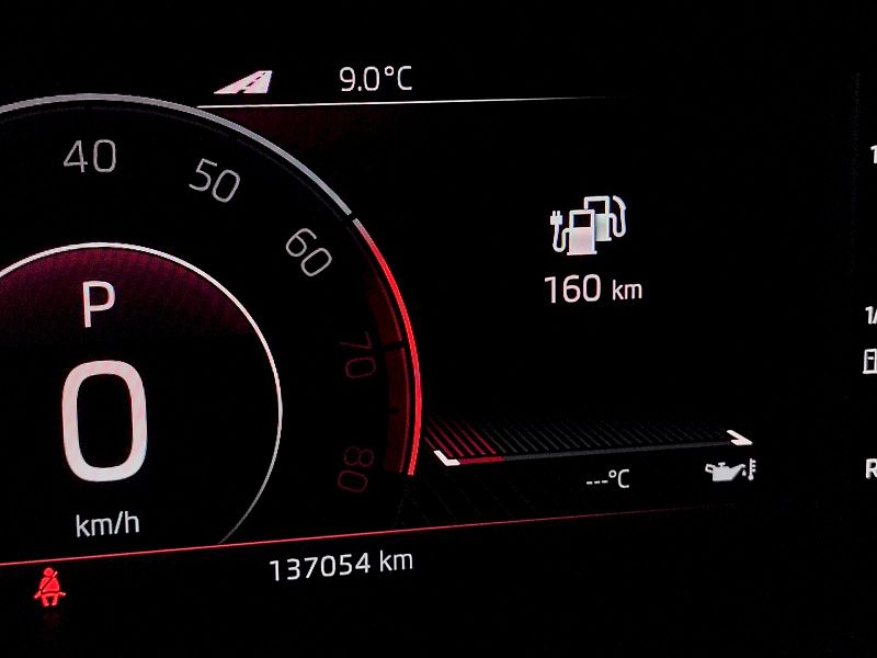 Škoda Superb (2020) iV 1,4 Tsi 150 Kw SportLine DS - fotka 9 z 37