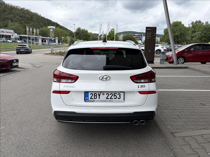 Hyundai i30 1,5 T-GDI DCT  WG N Line Navi - fotka 6 z 26